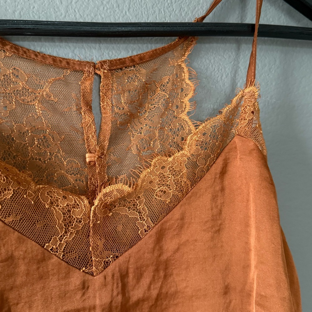 FREE PEOPLE CAMISOLE - Picture 2 of 5